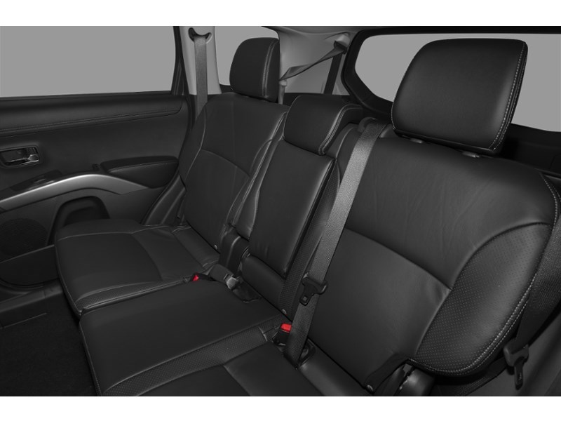 2012 Mitsubishi Outlander 4WD 4dr ES Interior Shot 5