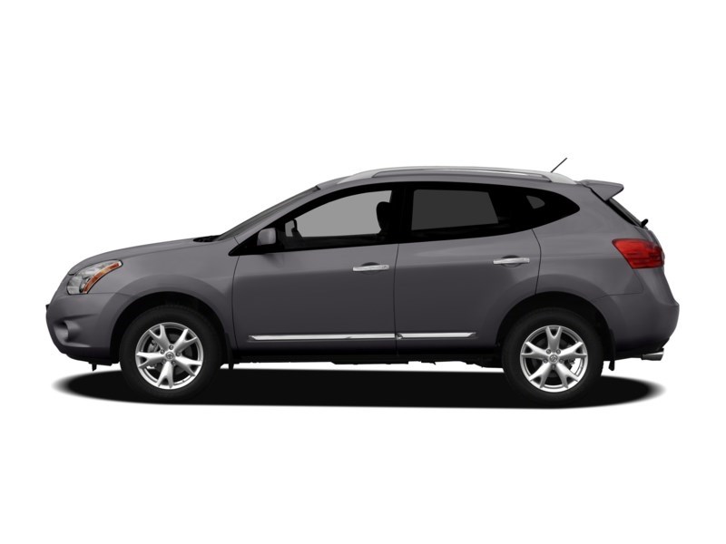 2012 Nissan Rogue FWD 4dr SV Exterior Shot 7