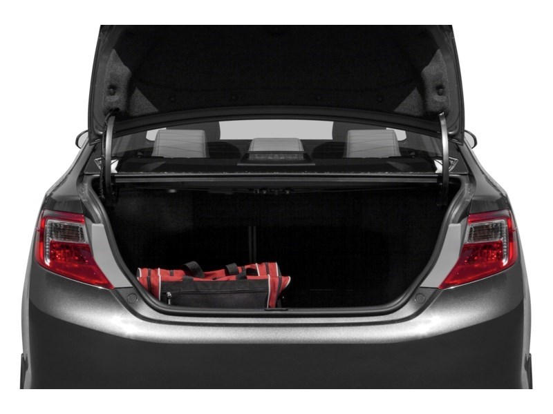 2024 Kia Seltos EX AWD Interior Shot 3