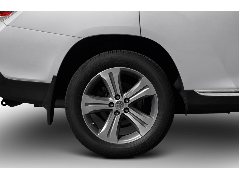 2012 Toyota Highlander 4WD 4dr Exterior Shot 5
