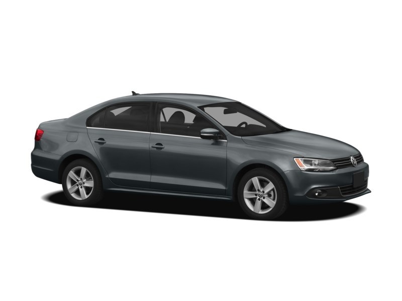 2012 Volkswagen Jetta 4dr 2.5L Auto Comfortline Exterior Shot 17