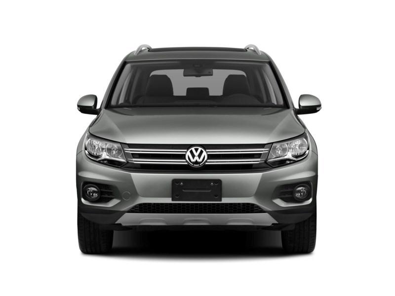 2017 Volkswagen Tiguan 2WD 4dr Trendline Exterior Shot 6