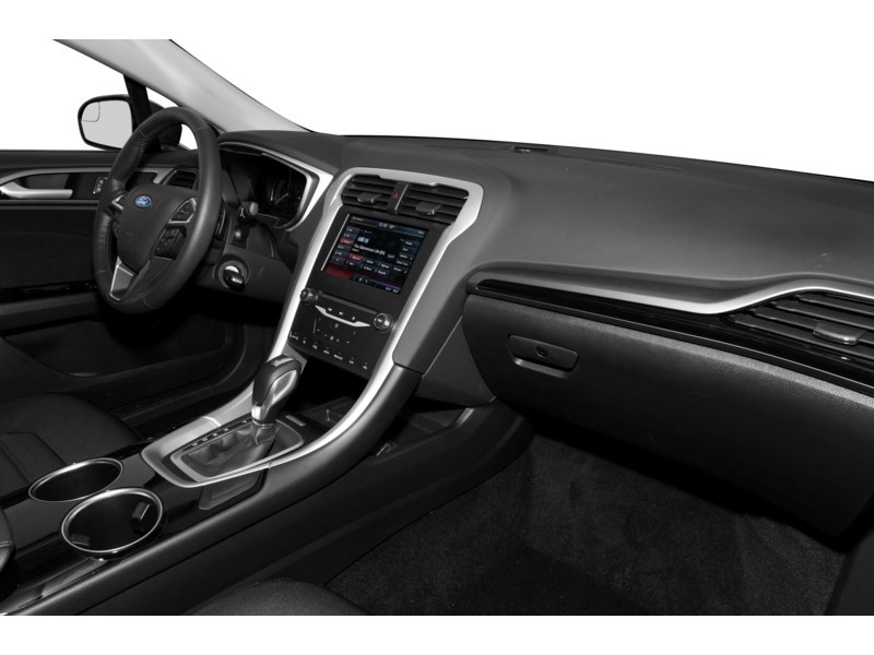 2013 Ford Fusion 4dr Sdn SE FWD Interior Shot 1