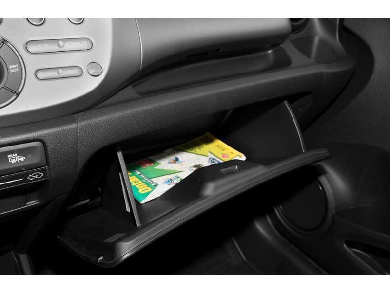 2013 Honda Fit 5dr HB Auto DX-A Interior Shot 4