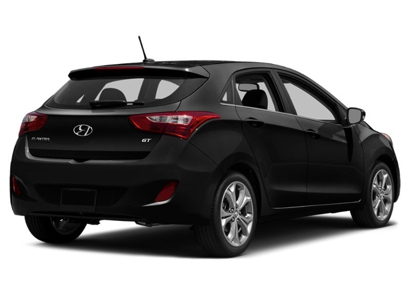 2013 Hyundai Elantra GT 5dr HB Man GL Exterior Shot 2