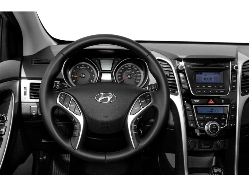 2015 Hyundai Elantra GT 5dr HB Auto GLS Interior Shot 3
