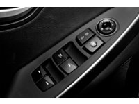 2015 Hyundai Elantra GT 5dr HB Auto GLS Exterior Shot 11