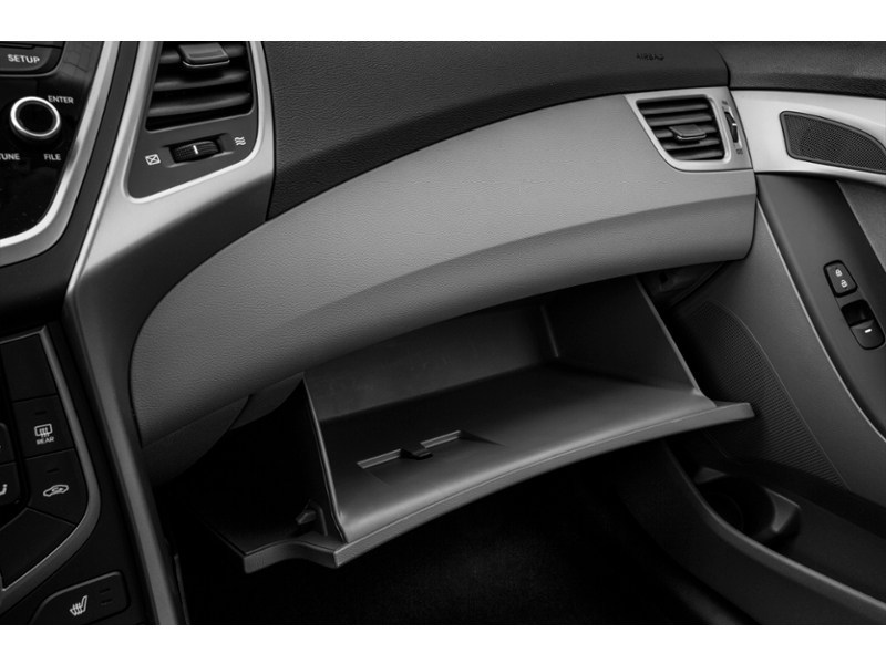 2014 Hyundai Elantra 4dr Sdn Auto Limited w/Navi Interior Shot 4