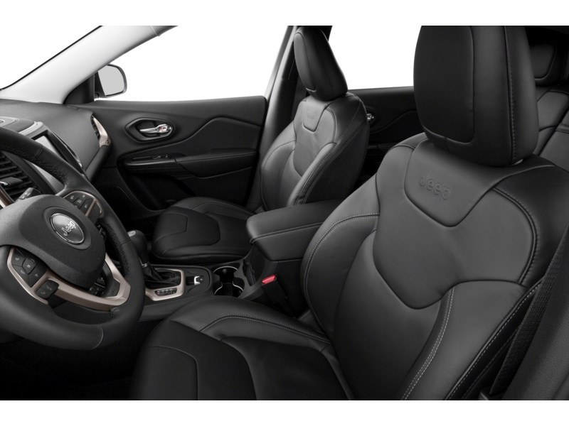 2017 Jeep Cherokee 4WD 4dr Limited Interior Shot 5