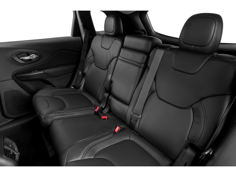 2017 Jeep Cherokee 4WD 4dr Limited Interior Shot 6