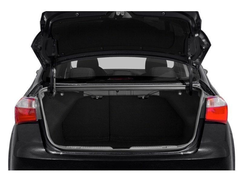 2016 Kia Forte 4dr Sdn Auto LX Exterior Shot 4