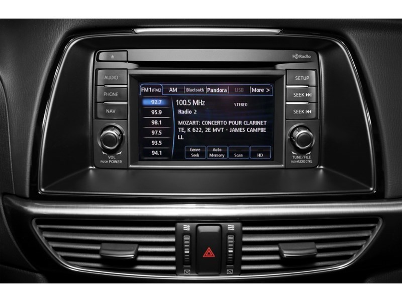 2014 Mazda Mazda6 4dr Sdn 2.5L Auto GS Interior Shot 2