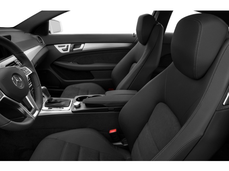 2015 Mercedes-Benz C-Class Base Interior Shot 5