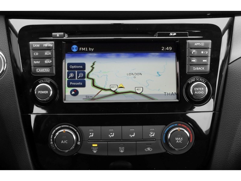 2014 Nissan Rogue FWD 4dr S Interior Shot 9