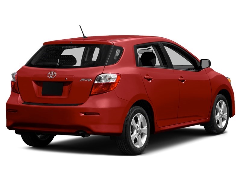 2014 Toyota Matrix 4dr Wgn Auto FWD Exterior Shot 2