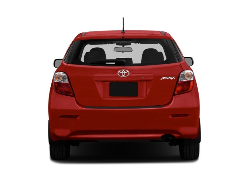 2014 Toyota Matrix 4dr Wgn Auto FWD Exterior Shot 8