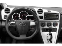 2014 Toyota Matrix 4dr Wgn Auto FWD Interior Shot 3