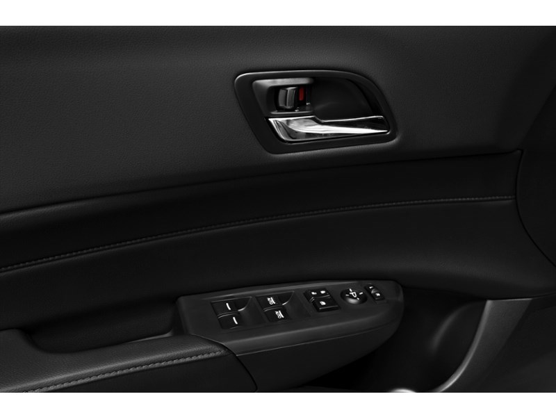 2015 Acura ILX Base w/Premium Package (A5) Exterior Shot 11