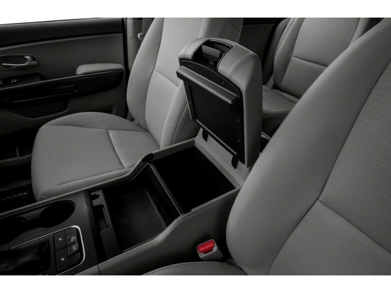 2016 Kia Sedona 4dr Wgn LX Interior Shot 8