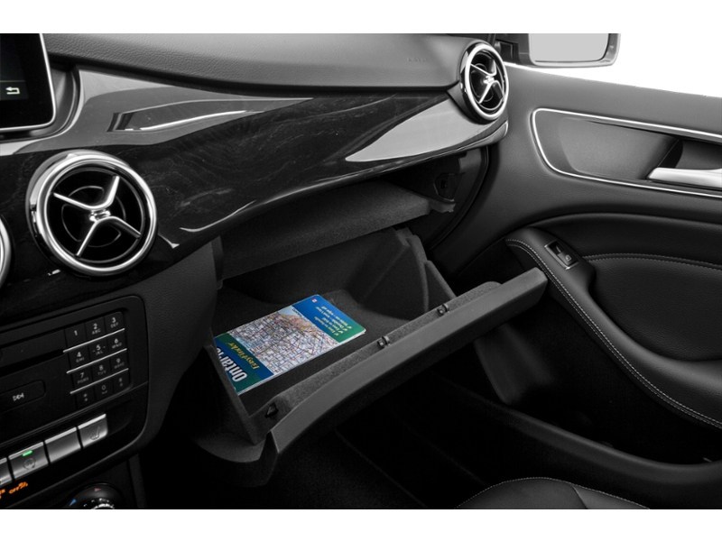 2015 Mercedes-Benz B-Class 4dr HB B 250 Sports Tourer 4MATIC Interior Shot 4