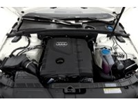 2016 Audi A4 2.0T Komfort plus (M6) Exterior Shot 3