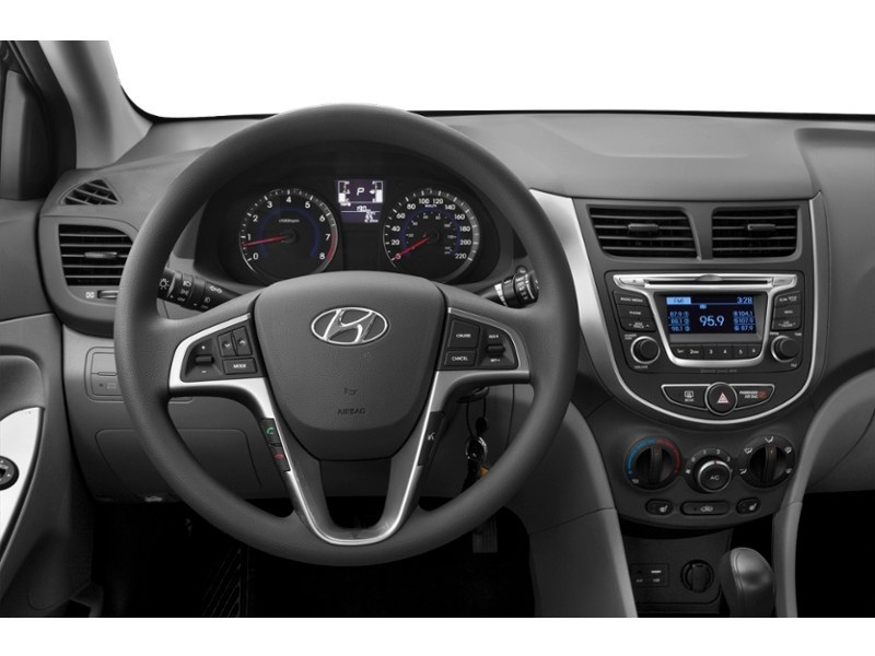 2017 Hyundai Accent 4dr Sdn Auto GLS Interior Shot 3