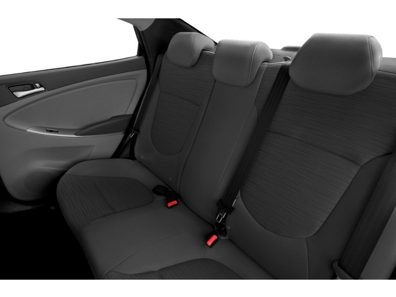 2017 Hyundai Accent 4dr Sdn Auto GLS Interior Shot 5