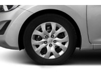2015 Hyundai Elantra 4dr Sdn Auto GL Exterior Shot 5