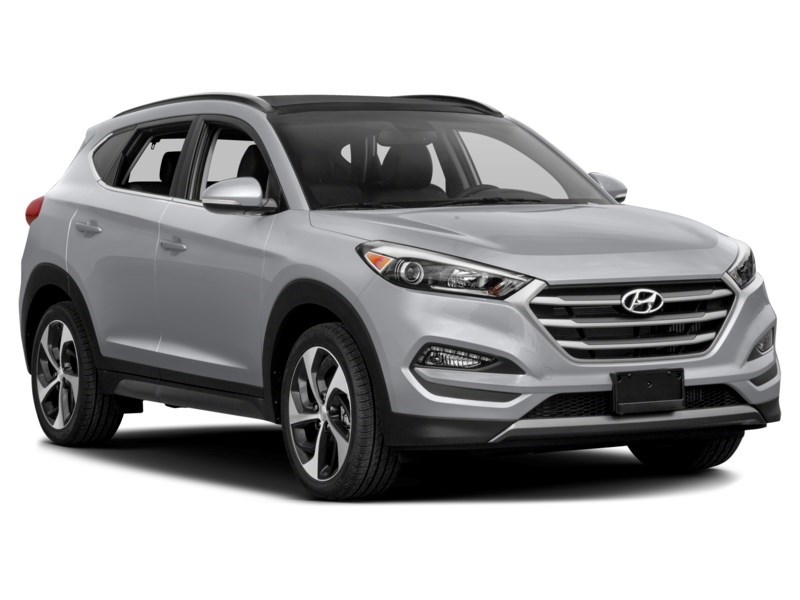 2016 Hyundai Tucson AWD 4dr 1.6L Limited Exterior Shot 9