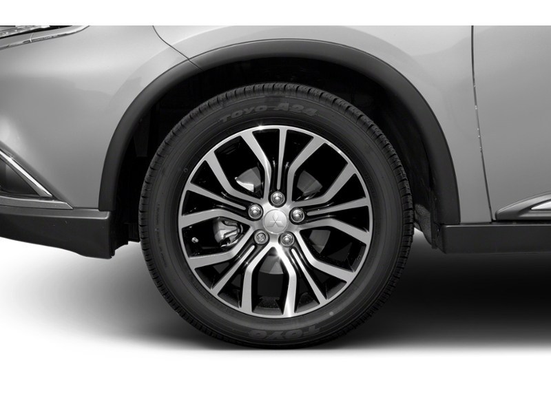 2017 Mitsubishi Outlander AWC 4dr ES Exterior Shot 5