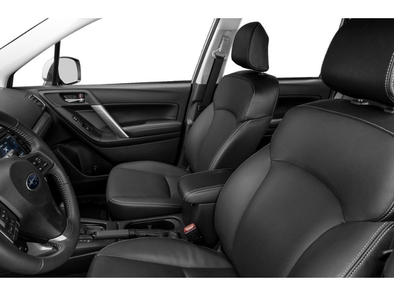 2015 Subaru Forester 5dr Wgn CVT 2.5i Limited Interior Shot 4