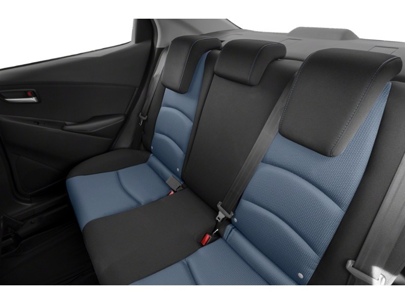 2017 Toyota Yaris 4dr Sdn Man Interior Shot 5