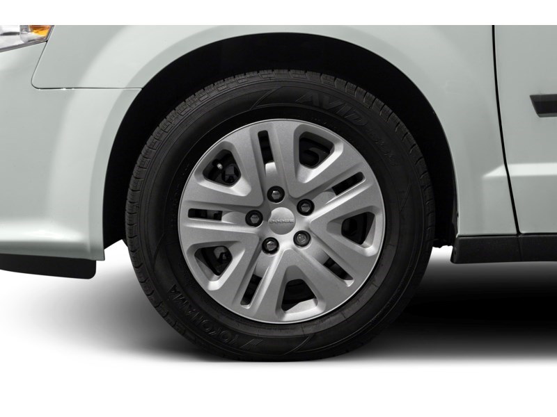 2016 Dodge Grand Caravan 4dr Wgn Crew Exterior Shot 5
