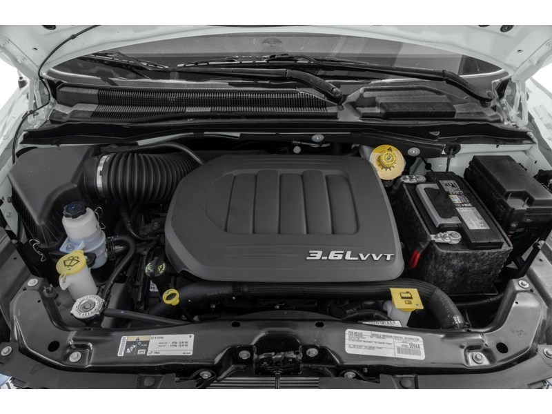 2016 Dodge Grand Caravan 4dr Wgn Crew Exterior Shot 3