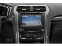2018 Ford Fusion SE FWD Interior Shot 2