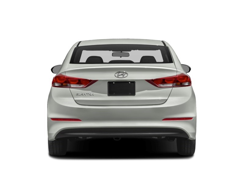 2017 Hyundai Elantra 4dr Sdn Auto LE Exterior Shot 8