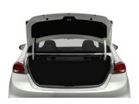 2017 Hyundai Elantra 4dr Sdn Auto LE Exterior Shot 4