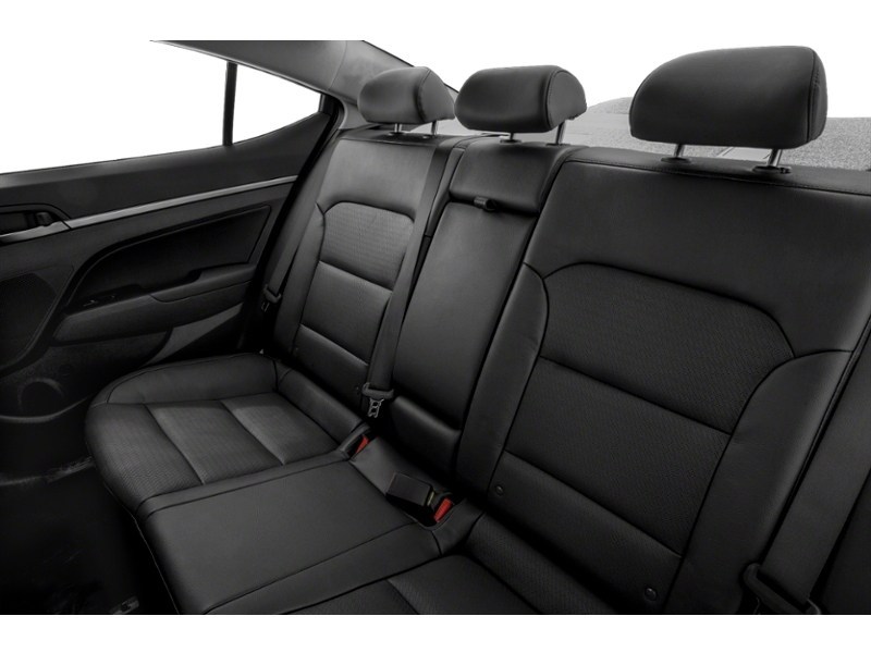 2017 Hyundai Elantra 4dr Sdn Auto Limited SE Interior Shot 5