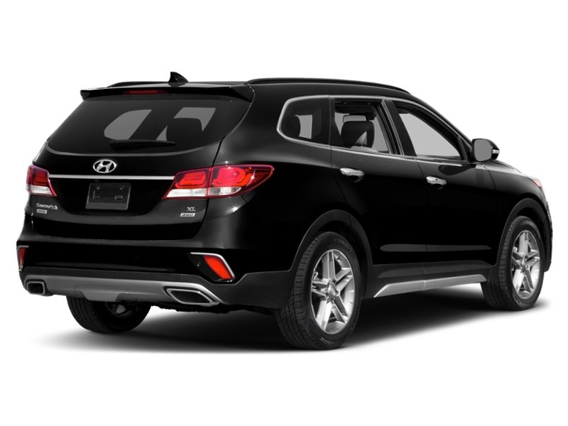 2017 Hyundai Santa Fe XL AWD 4dr Limited w/6-Passenger Exterior Shot 2