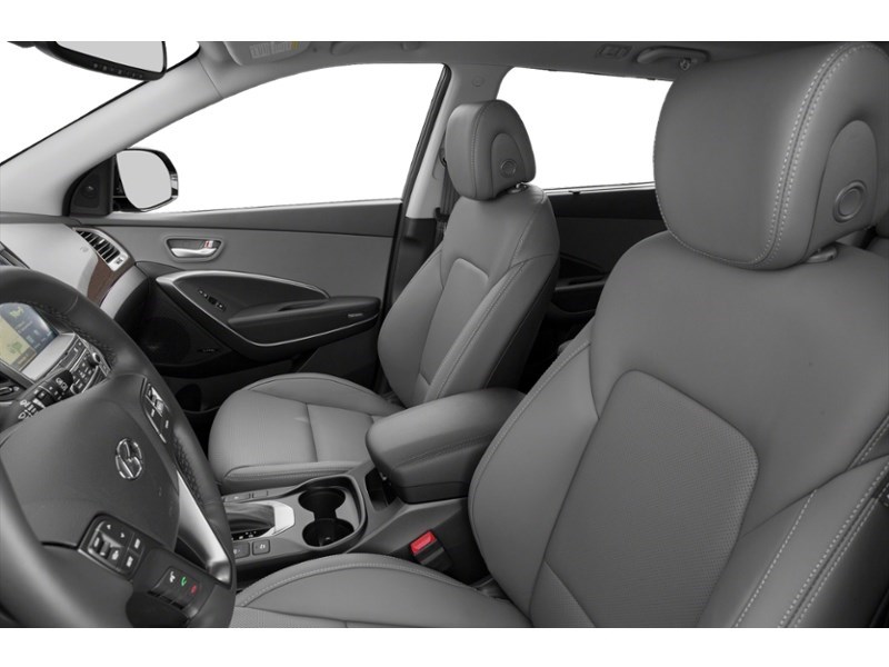 2018 Hyundai Santa Fe XL Limited 6 Passenger (A6) Interior Shot 4