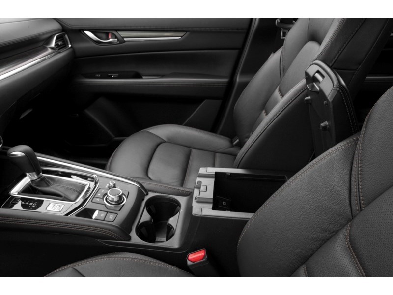 2017 Mazda CX-5 AWD 4dr Auto GT Interior Shot 7