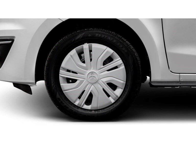 2018 Mitsubishi Mirage ES CVT Exterior Shot 5