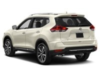 2017 Nissan Rogue AWD 4dr SL Platinum Exterior Shot 10