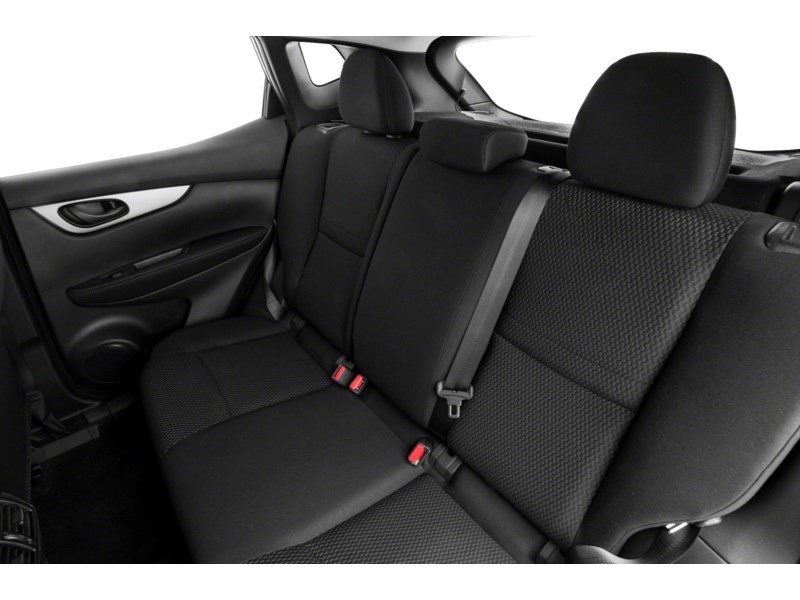 2018 Nissan Qashqai AWD SV CVT Interior Shot 5