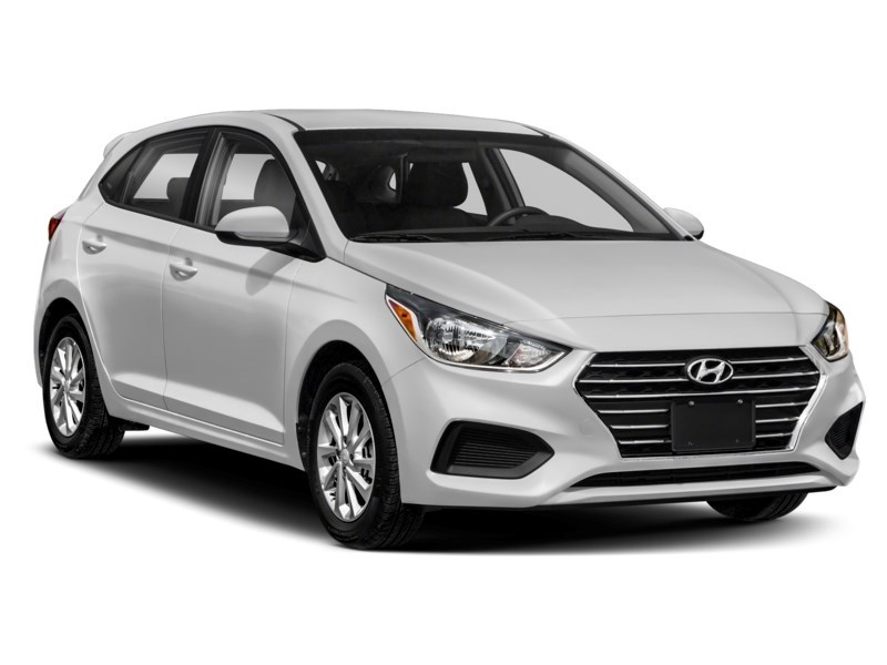 2019 Hyundai Accent 5 Door Preferred Auto Exterior Shot 8