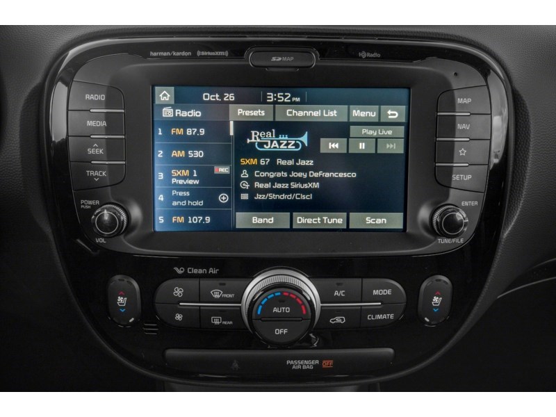 2017 Kia Soul 5dr Wgn Auto EX Tech Interior Shot 2