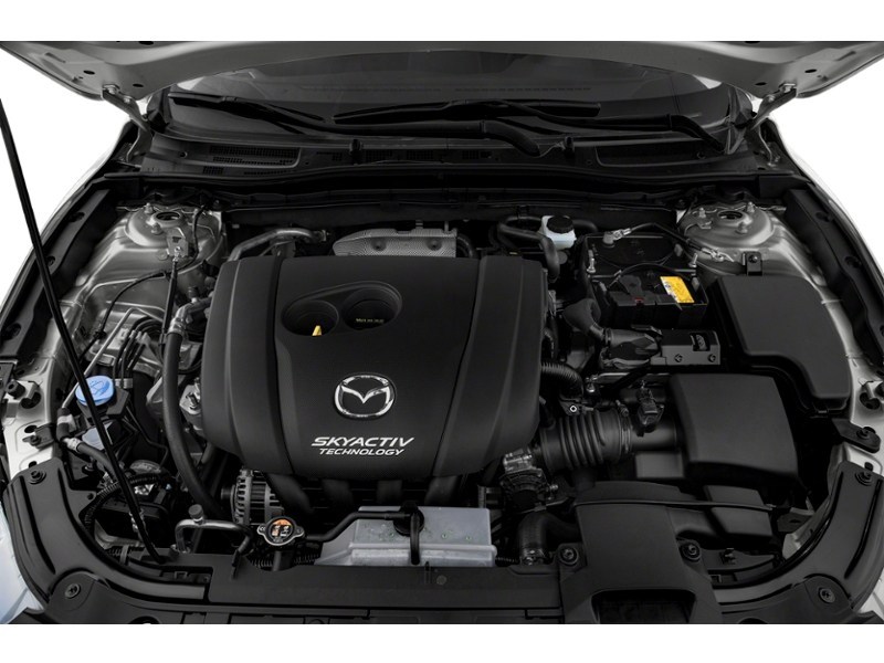 2018 Mazda Mazda3 GS Auto Exterior Shot 3