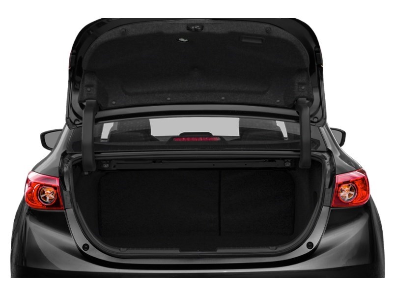 2018 Mazda Mazda3 SE Auto Exterior Shot 4