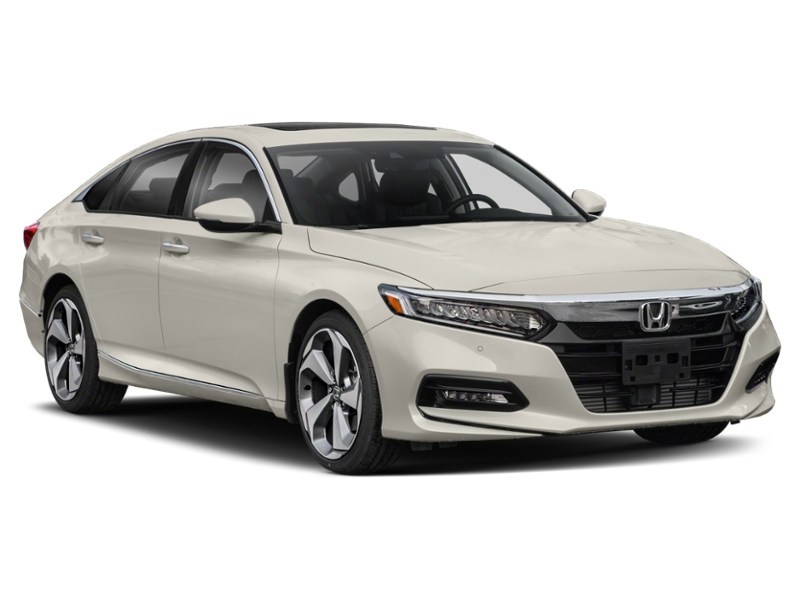 2019 Honda Accord Touring 2.0 Auto Exterior Shot 8