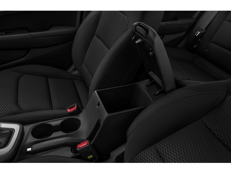 2020 Hyundai Elantra Preferred IVT Interior Shot 7